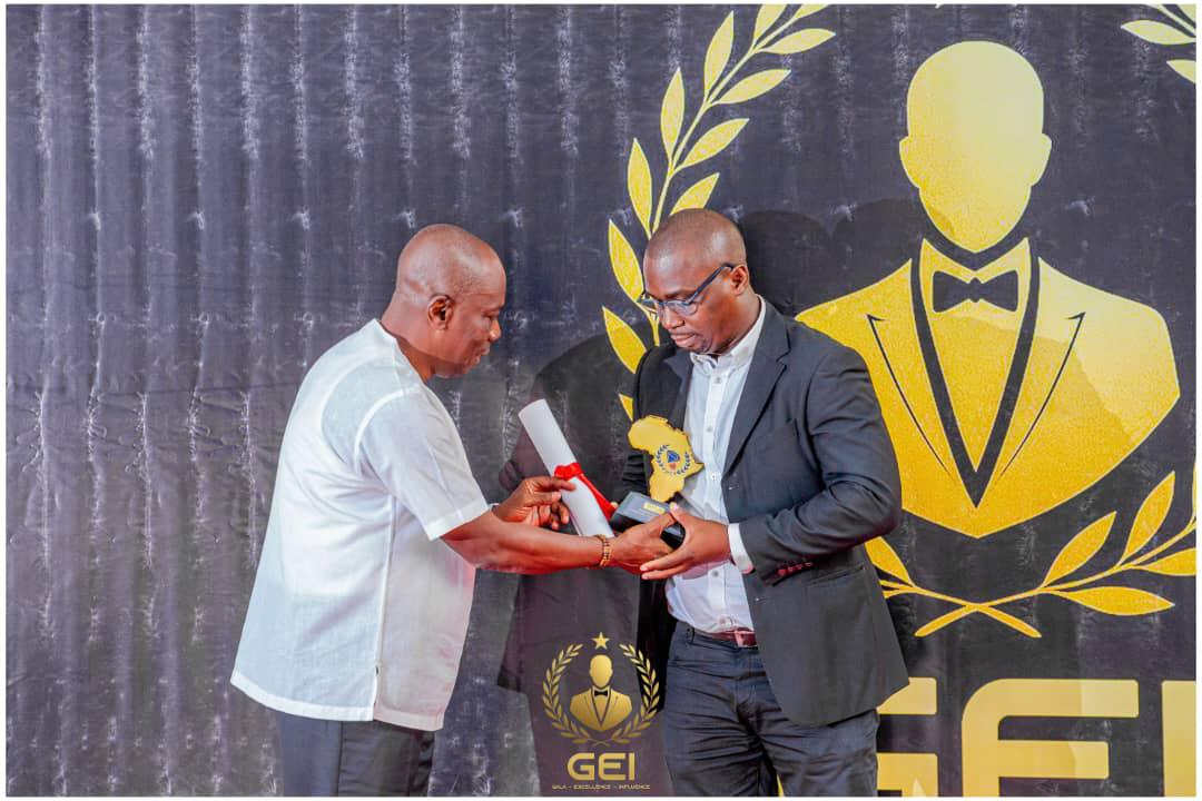 Auguste Issa KORA : le parcours d’un entrepreneur béninois qui fait grandir SINA AFRiCA